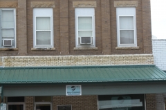 23 W Main